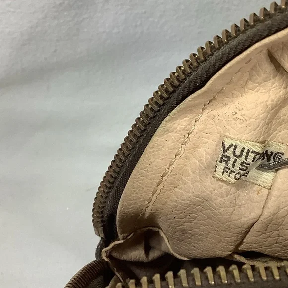 Louis Vuitton Trousse Toilette 23 - Picture 8 of 16